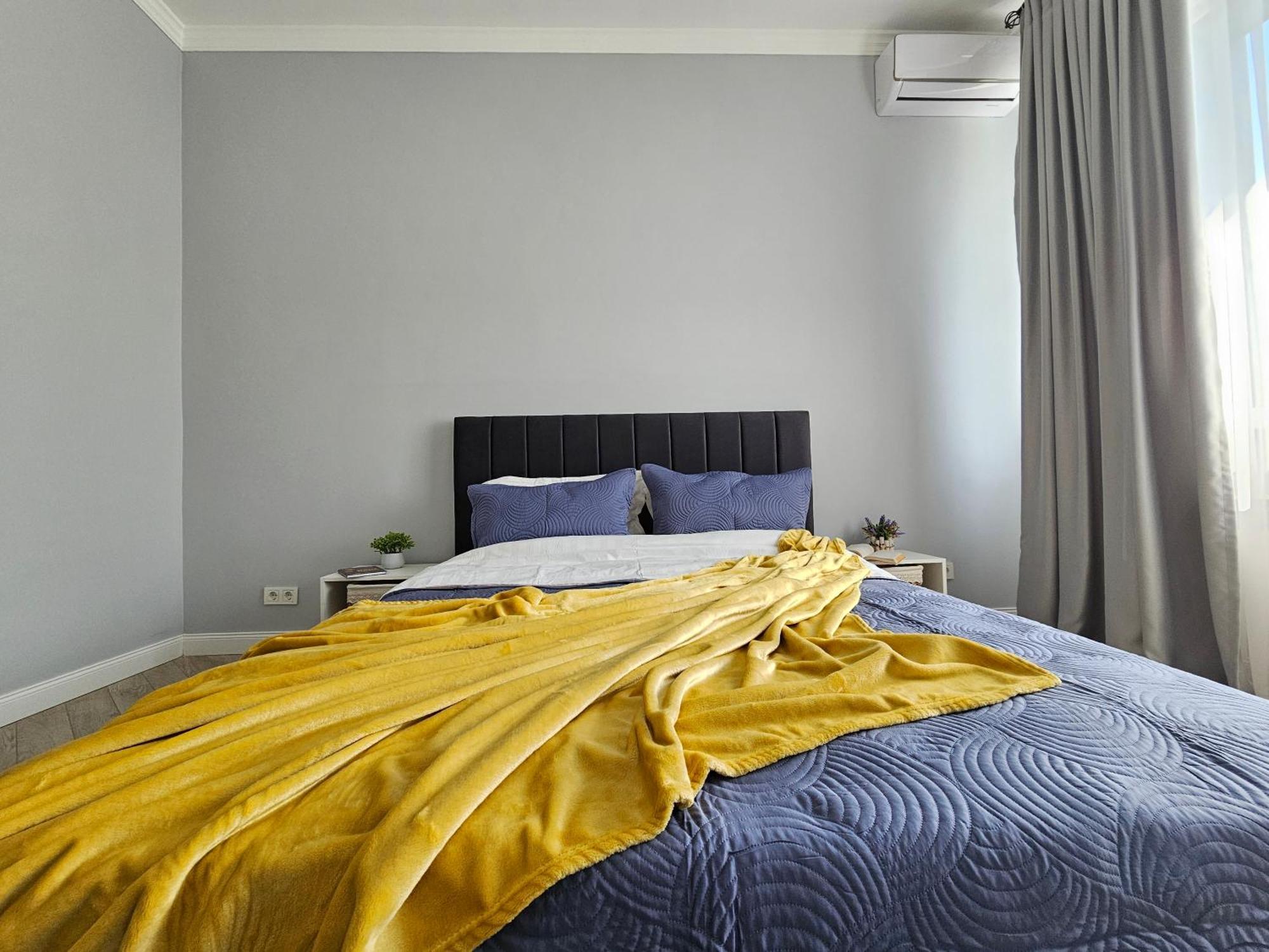 3 Room Gagarin Park Residential Complex Near Mega Shopping Mall Almaty Luaran gambar