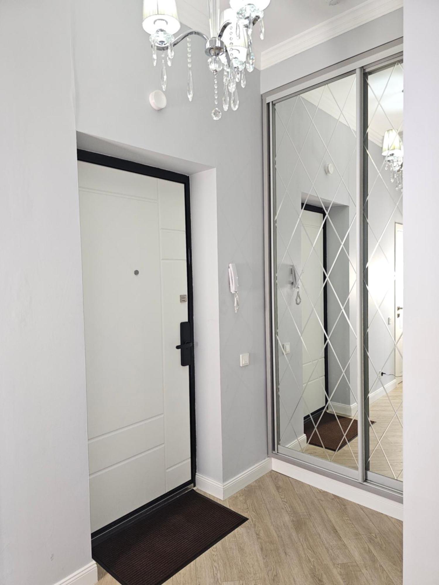 3 Room Gagarin Park Residential Complex Near Mega Shopping Mall Almaty Luaran gambar