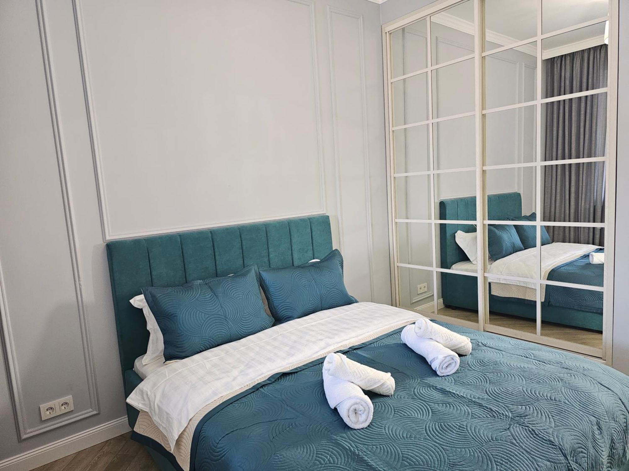 3 Room Gagarin Park Residential Complex Near Mega Shopping Mall Almaty Luaran gambar